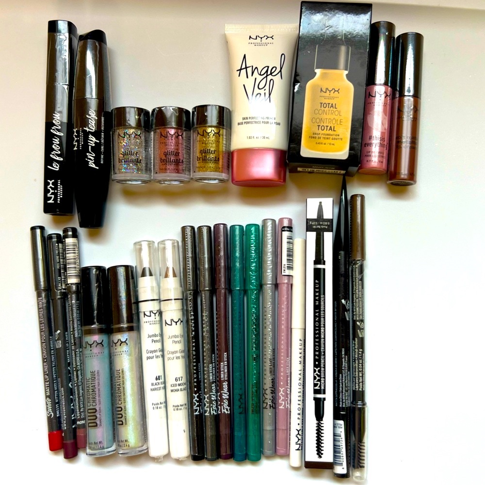 NYX MINI BUNDLE DEAL All 27 items for only 48 dollars NWT save money